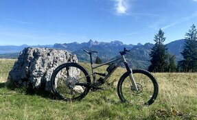 Prototype cadre VTT All Mountain - Trail - triangle avant Titane triangle (…)