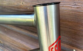 Cadre gravel titane fabriqué en France