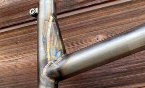 Cadre Enduro 160mm en acier sur mesure fabriqué en France