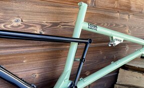 Cadre VTT tout suspendu Enduro tubes Reynolds et Columbus