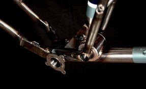 Cadre VTT Enduro 160mm en acier et sur mesure