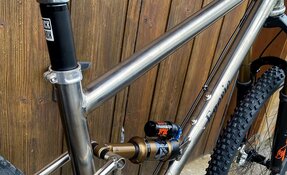 VTT All Mountain EGERIE TITANE INOX Complet - tout suspendu