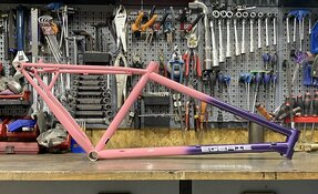 Cadre VTT en acier sur mesure fabriqué en France - hardtail endurigide enduro