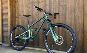 VTT 29 pouces enduro - 160mm - en acier fabriqué en France