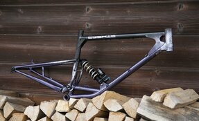Cadre Enduro 160mm en acier sur mesure fabriqué en France