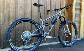 Prototype cadre VTT All Mountain - Trail - triangle avant Titane triangle (…)