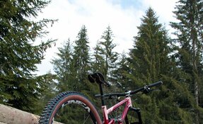 VTT Enduro 135-158mm de débattement - en acier sur mesure - fabriqué en France