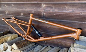 Cadre VTT all mountain - trail - 130mm - en acier fabriqué en France