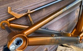 Cadre enduro suspendu acier fabriqué en France - Columbus Zona