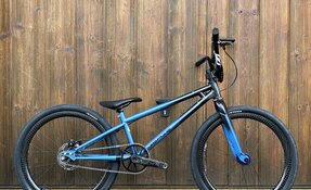 BMX Race Cruiser 24 sur mesure en acier fabriqué en France