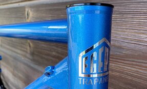 Cadre EGERIE All Mountain tout suspendu sur mesure en acier fabriqué en France