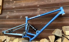 Cadre VTT sur mesure pour boite de vitesse PINION - All mountain / Enduro