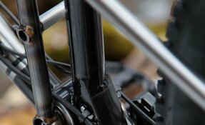 Cadre VTT Enduro 160mm en acier et sur mesure