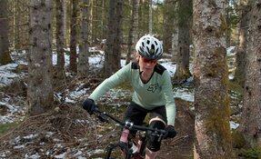 VTT Enduro 135-158mm de débattement - en acier sur mesure - fabriqué en France