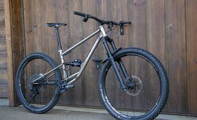 VTT Enduro en acier inoxydable Reynolds 921 fabriqué en France