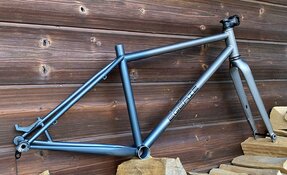 Cadre GRAVEL 650B - 27.5 en acier sur mesure fabriqué en France