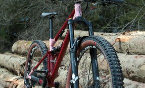 VTT Enduro 135-158mm de débattement - en acier sur mesure - fabriqué en France