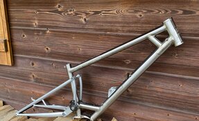 Cadre VTT de Descente DH Titane/acier pour boite de vitesse fabriqué en (…)