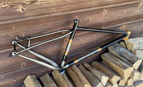 Cadre XC crosscountry en acier Fabriqué en France - Tubes Columbus et Dedacciai