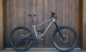 VTT Enduro en acier inoxydable Reynolds 921 fabriqué en France