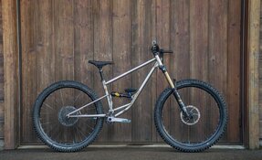 Cadre VTT Enduro en acier inoxydable Reynolds 921 fabriqué en France