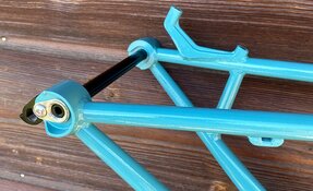 Cadre VTT en acier fabriqué en France - hardtail endurigide enduro